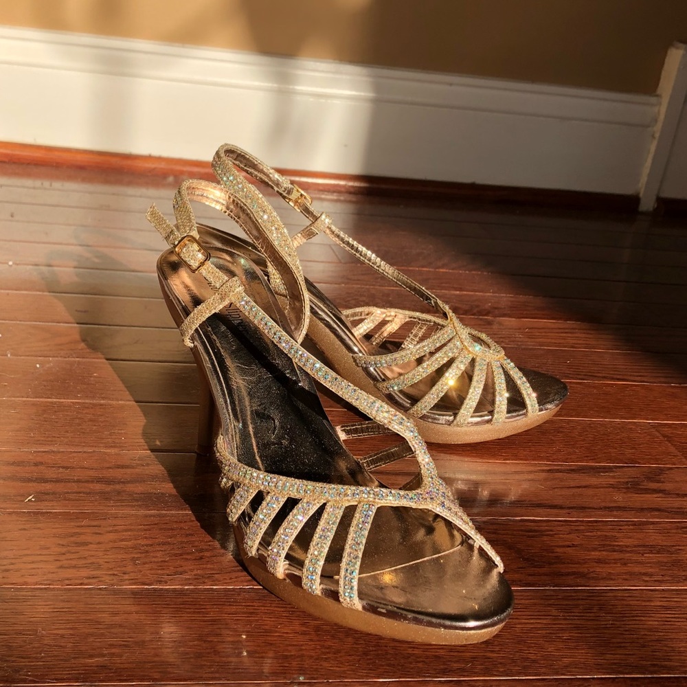 Sequined Heals - Picture 2 of 3